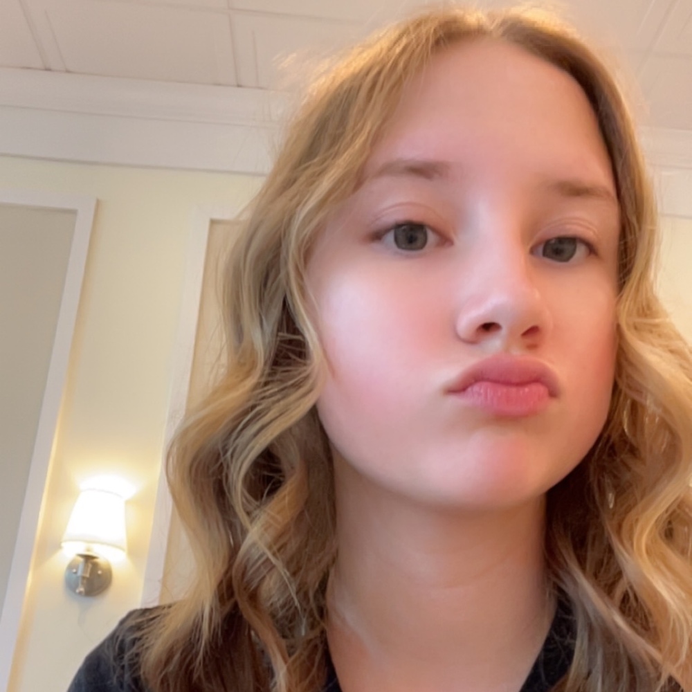 Meet your Posher, Maddie